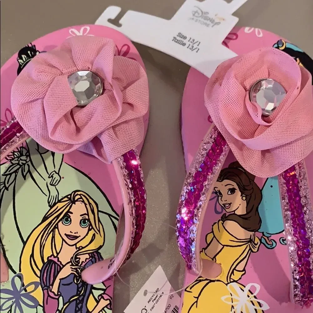 Disney flip- flaps
